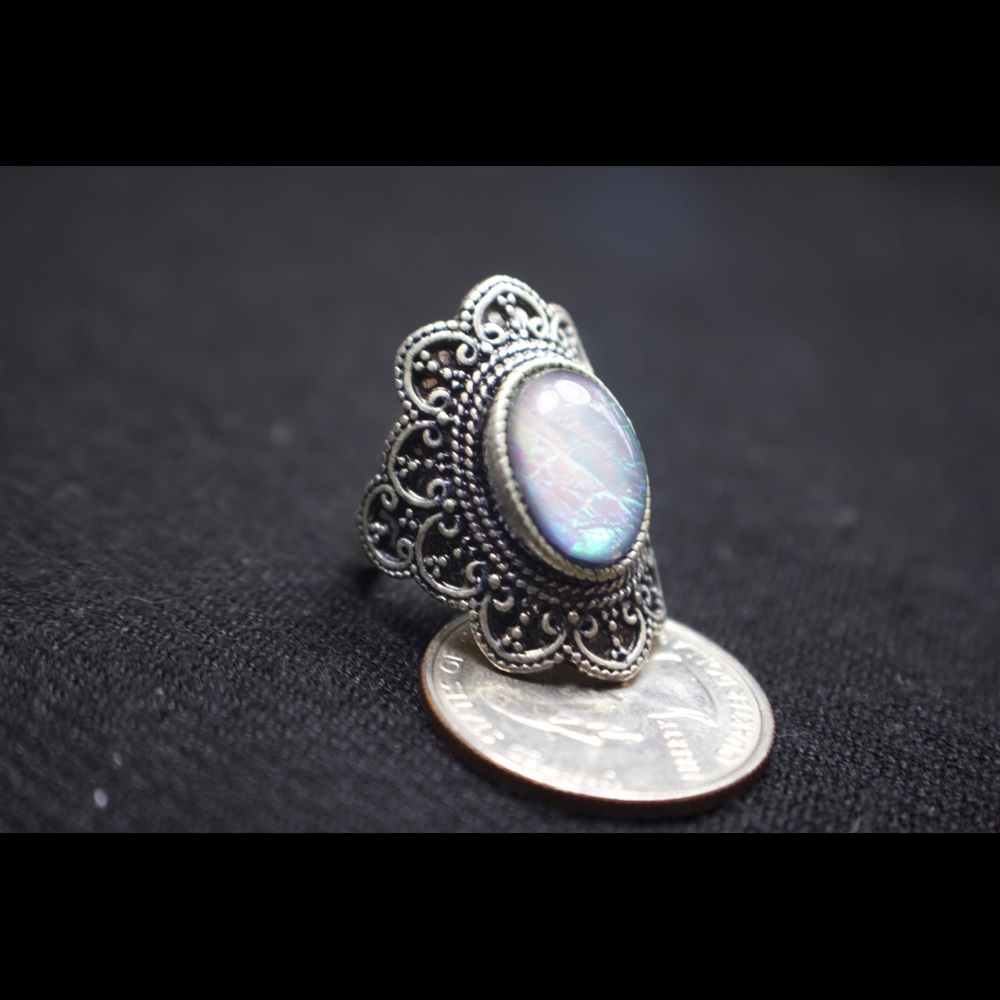 Silver and Gold-Toned Costume Ring Bundle - Picture 4 of 6